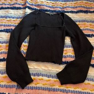 Black long sleeve sweater top